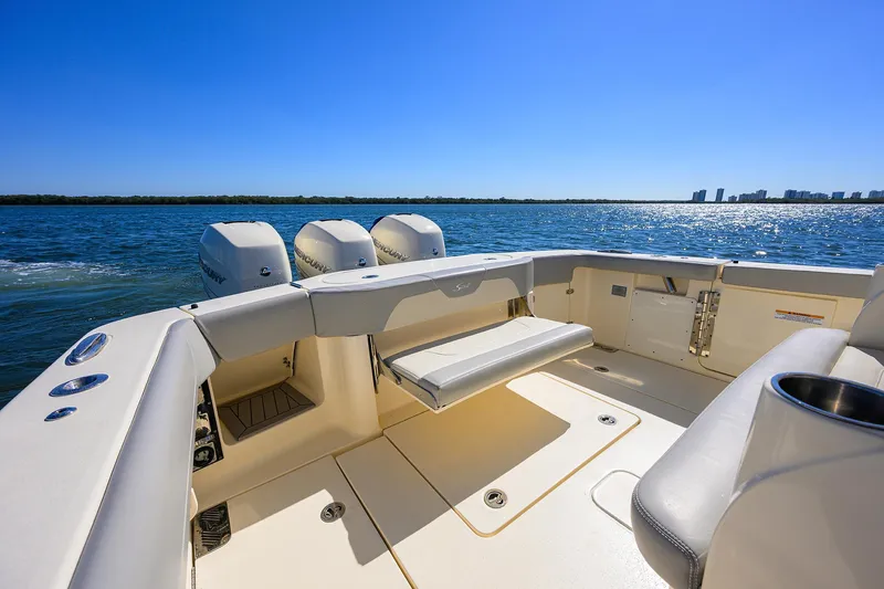 W/seakeeper Yacht Photos Pics 