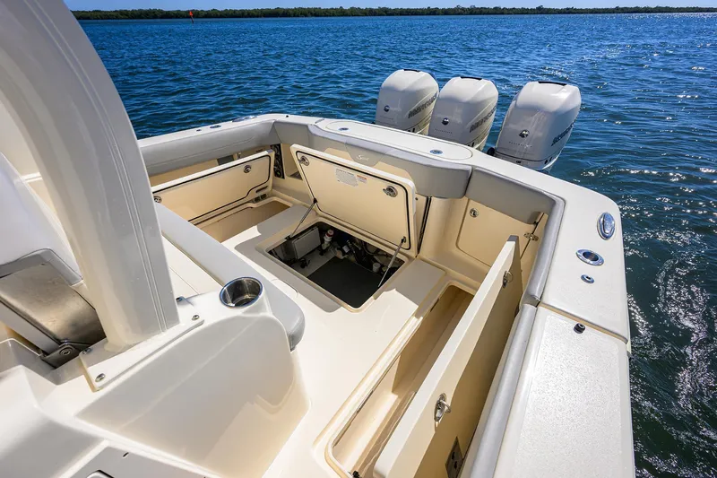 W/seakeeper Yacht Photos Pics 