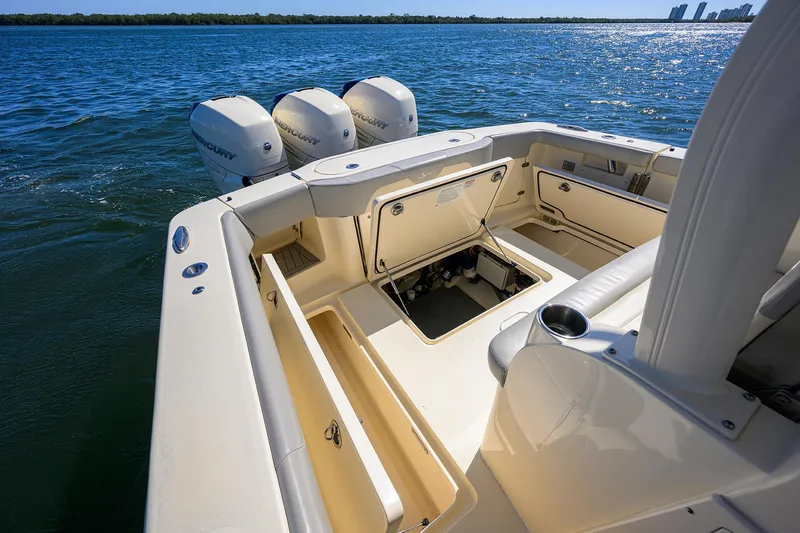 W/seakeeper Yacht Photos Pics 