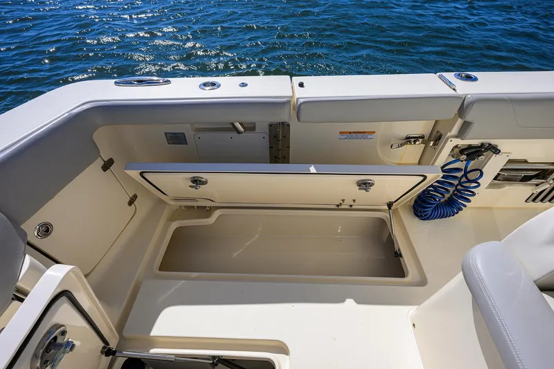 W/seakeeper Yacht Photos Pics 