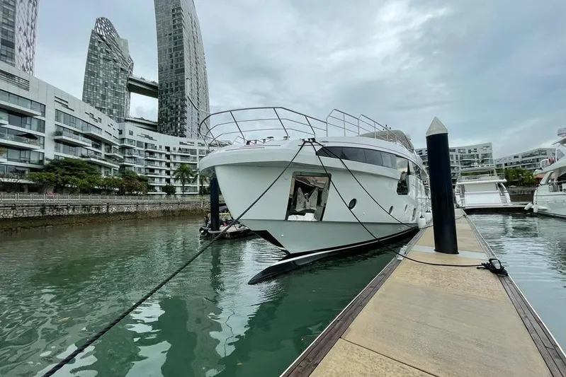  Yacht Photos Pics Luxury Azimut Grande 32 Metri yacht docked in modern marina, 2022 model.
