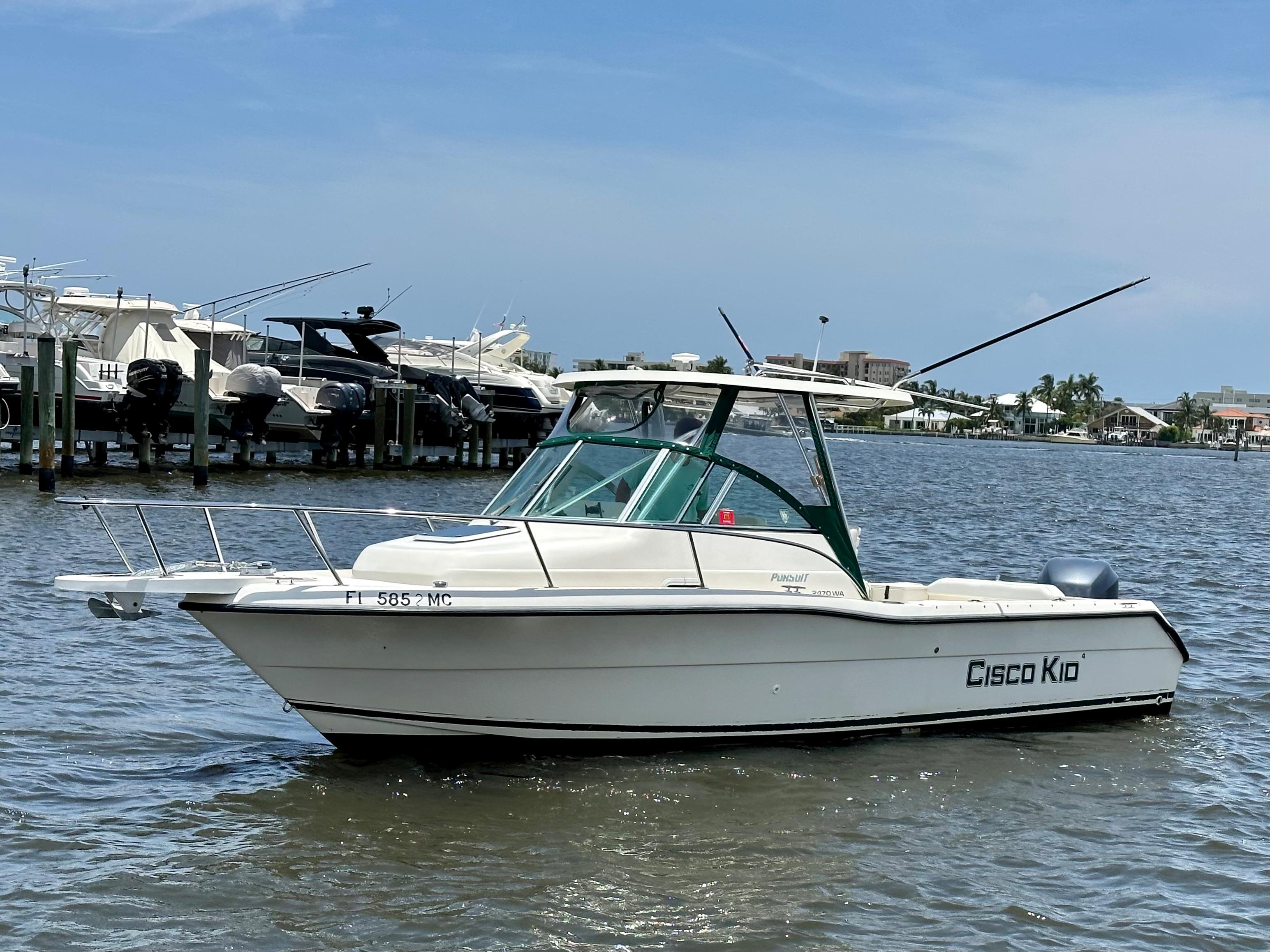 2002 Pursuit 2470 Walkaround Saltwater Fishing for sale YachtWorld
