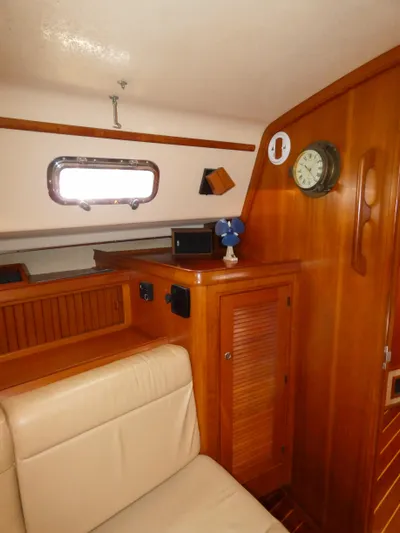 Patriot Yacht Photos Pics 