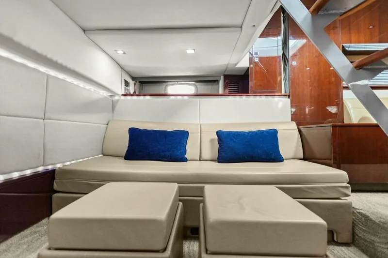 No Name Yacht Photos Pics Mid Stateroom