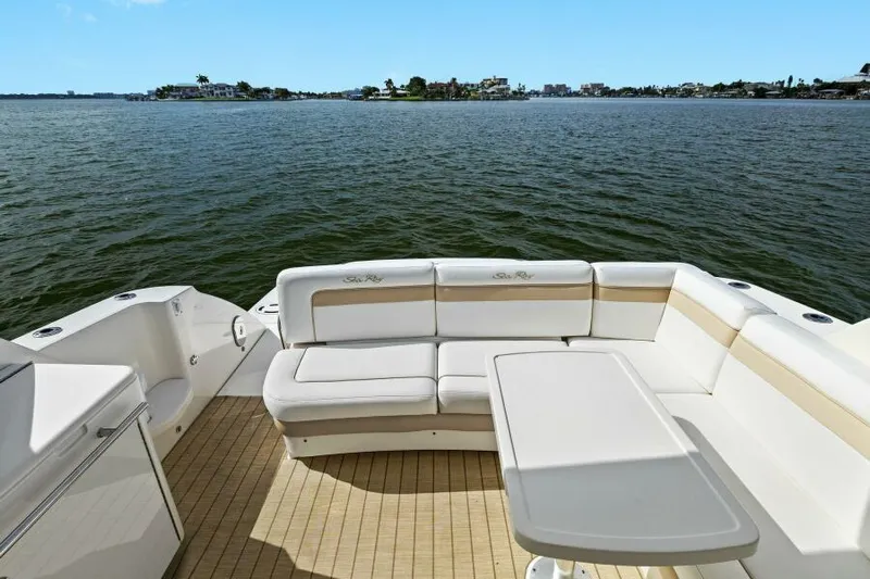 No Name Yacht Photos Pics Cockpit