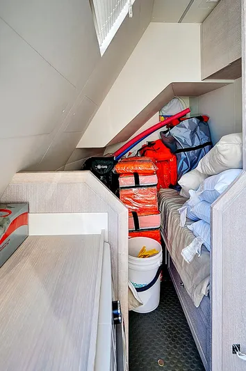 Smile Yacht Photos Pics 