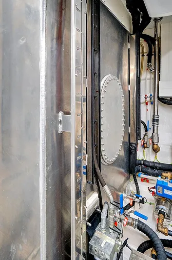 Smile Yacht Photos Pics 