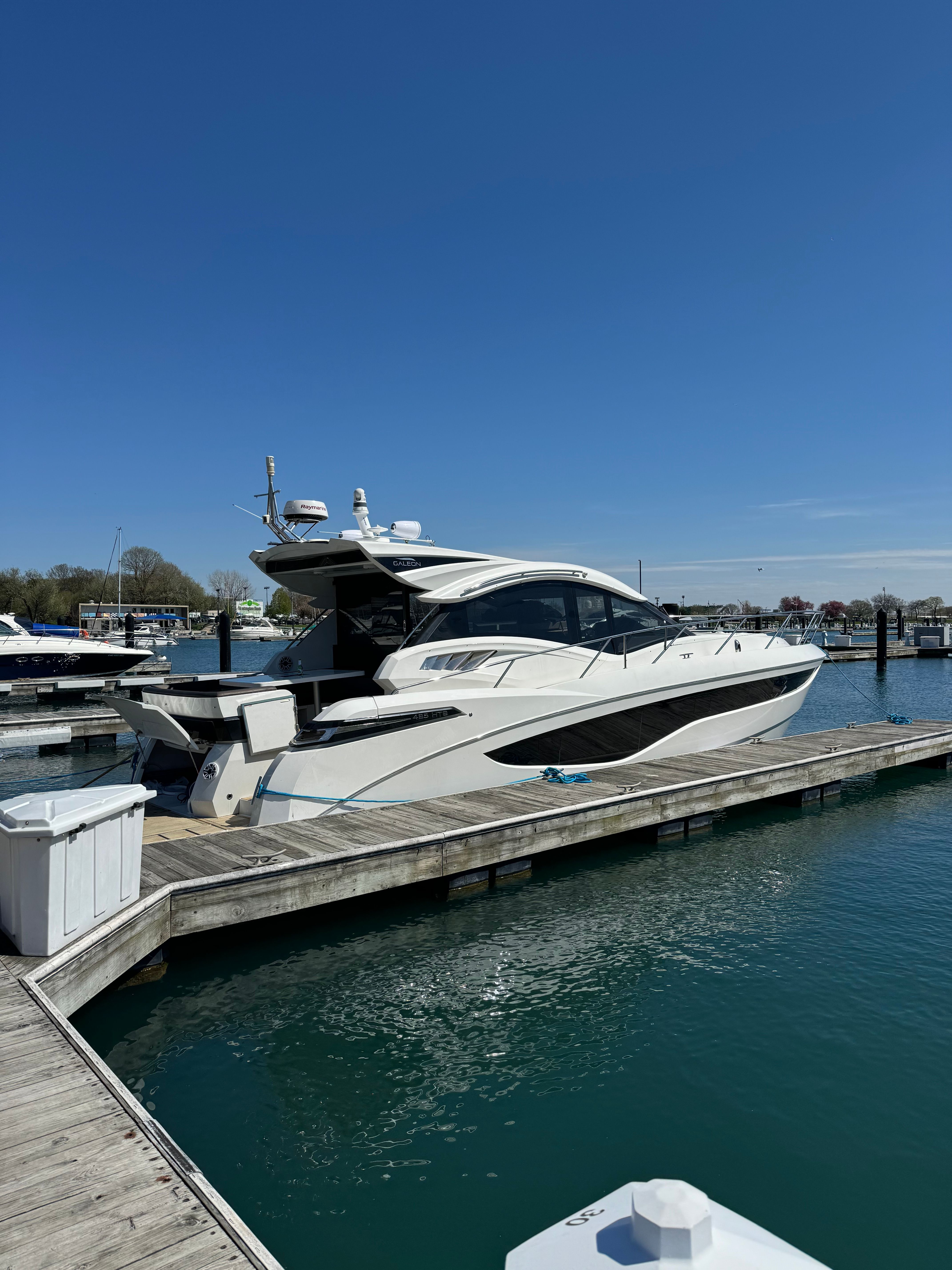 Galeon 485 HTS