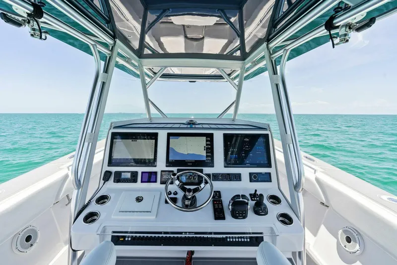 Tsunami Yacht Photos Pics 