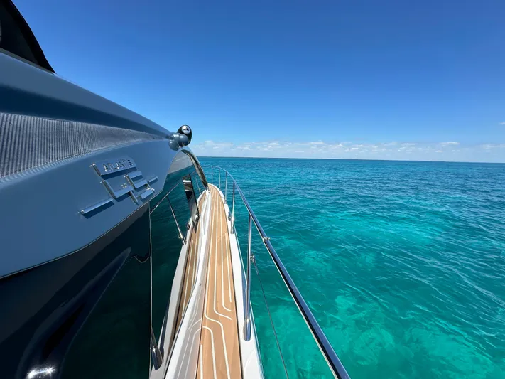  Yacht Photos Pics Azimut Atlantis 45 yacht cruising on clear blue ocean, 2021 model.