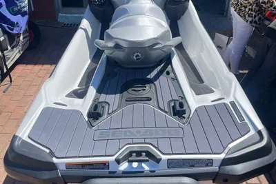 2024 Custom GTX Limited
