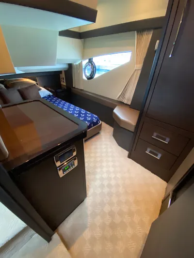Inconseavable Yacht Photos Pics Interior of 2014 Marquis 500 Sport Bridge yacht cabin.