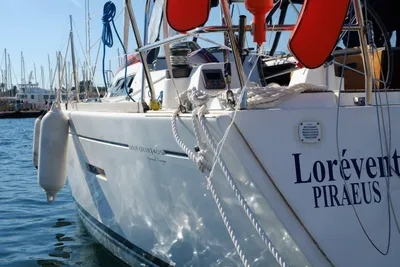 2010 Dufour 405