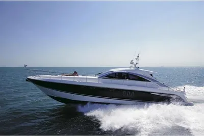 2005 Fairline Targa 62