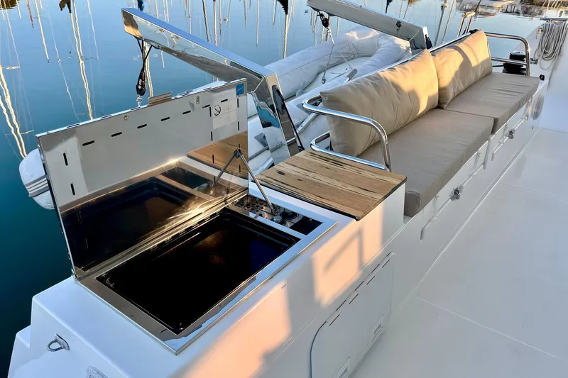 Bright Side Yacht Photos Pics Luxury outdoor seating and grill on 2018 Fountaine Pajot Saona catamaran.