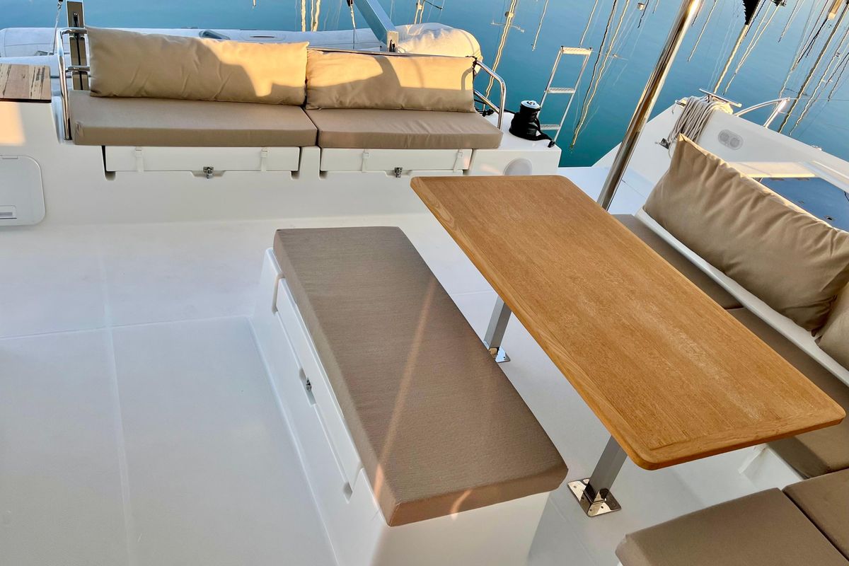 2018 Fountaine Pajot 46 