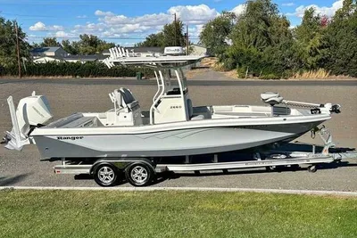 Ranger 2660 Bay