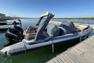 2022 Zodiac Medline 9