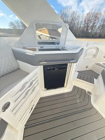 The Good Stuff Yacht Photos Pics 