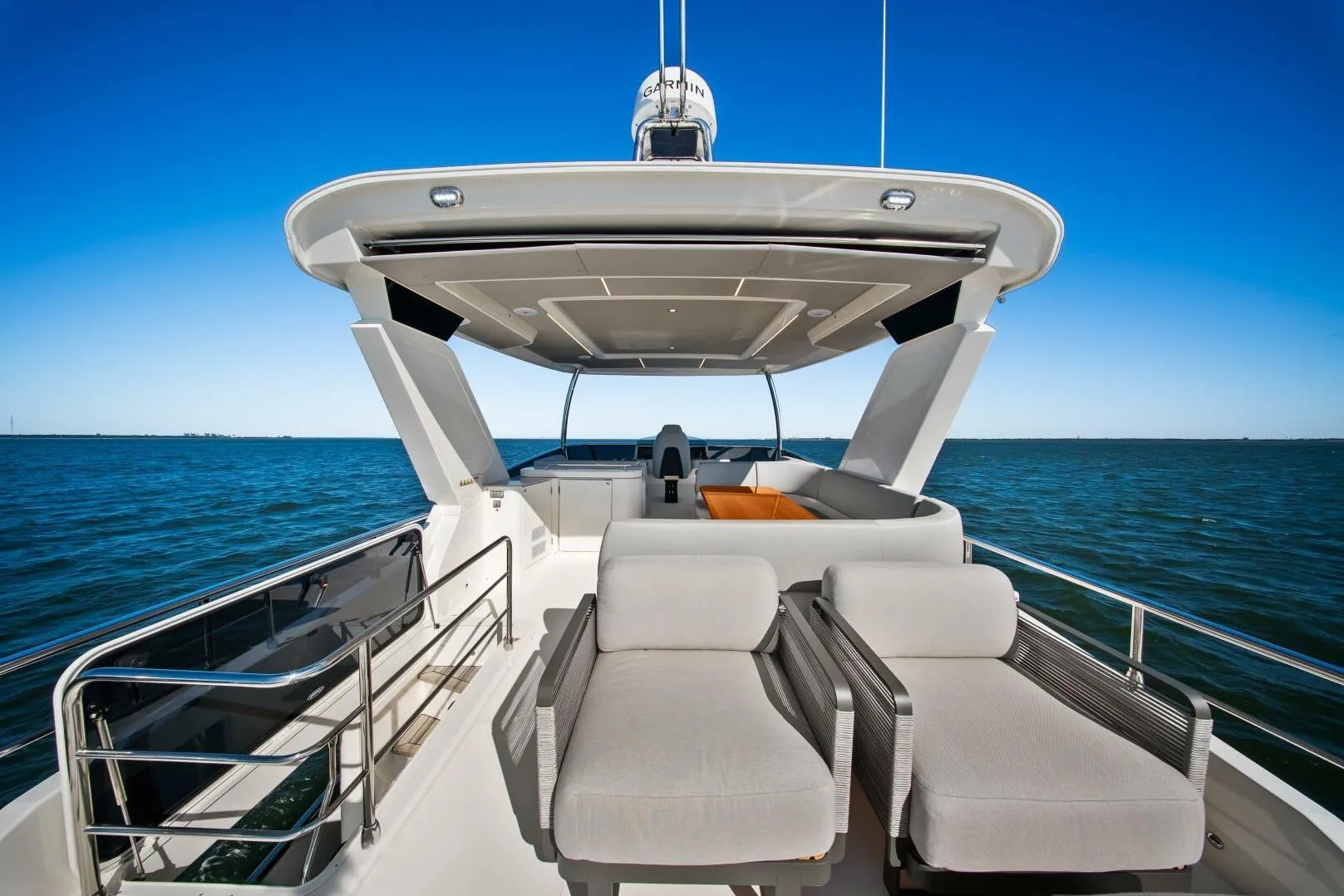 2025 Absolute Navetta 53