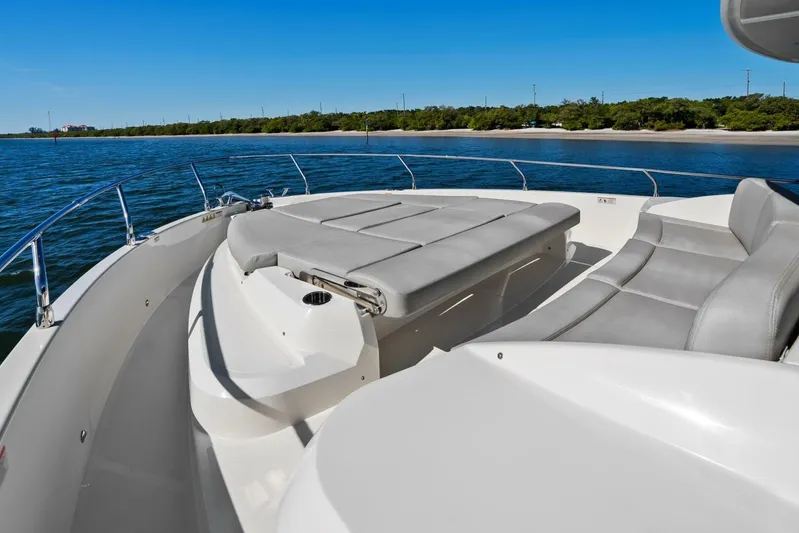 Dolce Far Niente Yacht Photos Pics 2025 Absolute Navetta 53 - Foredeck