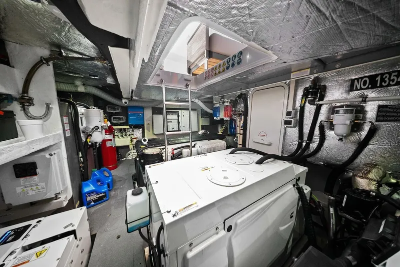 Dolce Far Niente Yacht Photos Pics 2025 Absolute Navetta 53 - Engine Room