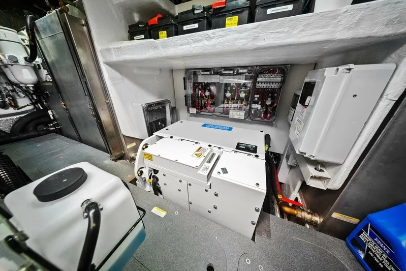 Dolce Far Niente Yacht Photos Pics 2025 Absolute Navetta 53 - Engine Room