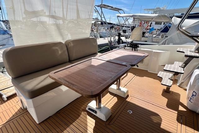 2014 Bavaria 44 
