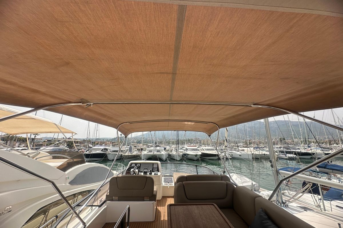 2014 Bavaria 44 