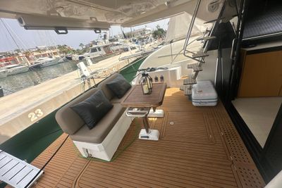 Yacht