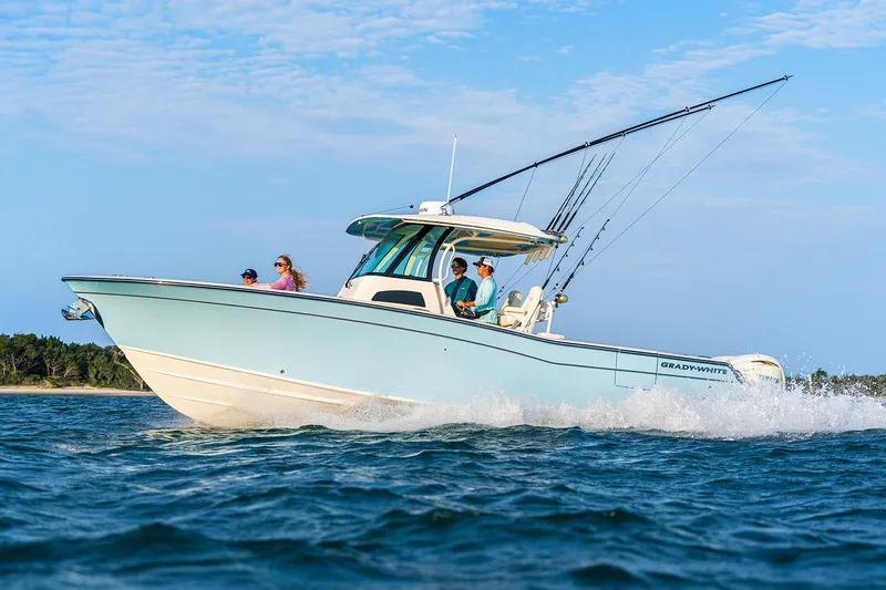  Yacht Photos Pics Manufacturer Provided Image