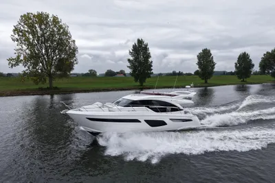 2020 Princess F55