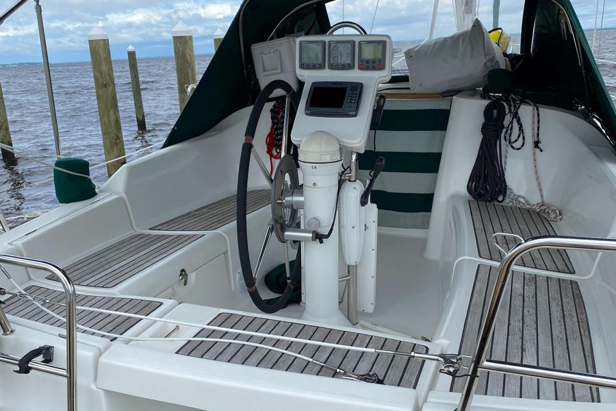 2008 Beneteau 343 with Generator