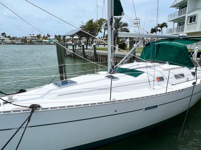 2008 Beneteau 343 with Generator