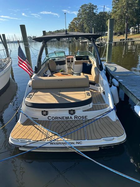 2023 Sea Ray 280 SLX