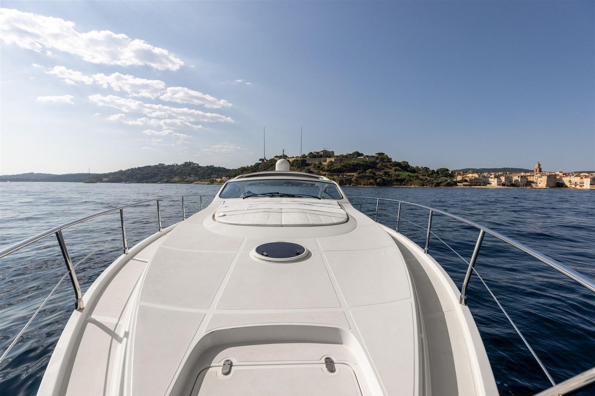 2006 Pershing 49 