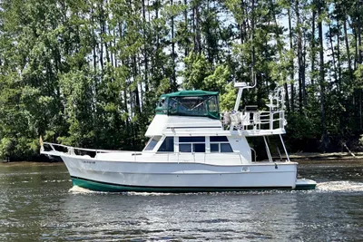 Mainship 390 Trawler