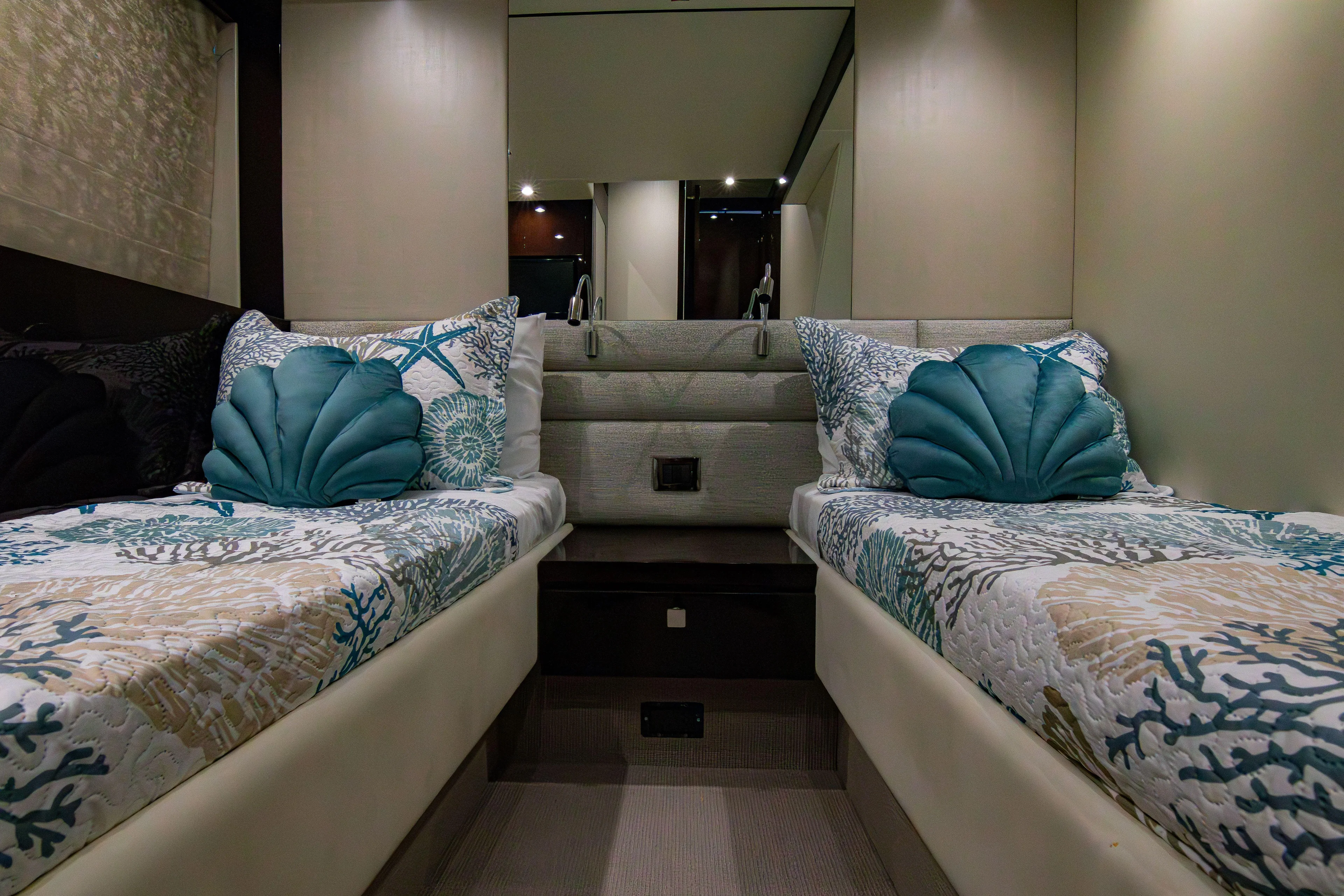O Legasea Yacht Photos Pics Luxurious twin cabin in 2018 Sunseeker Manhattan 66 yacht with elegant decor.