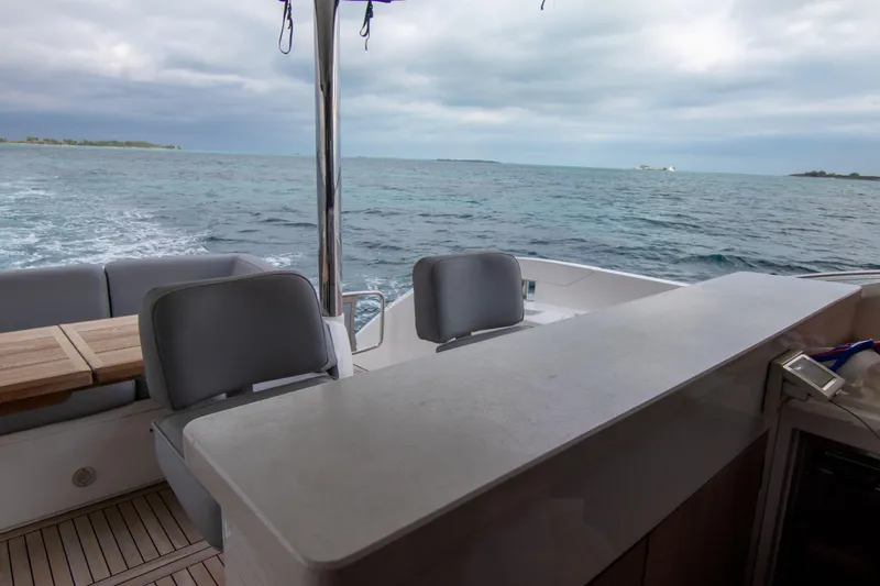 O Legasea Yacht Photos Pics 