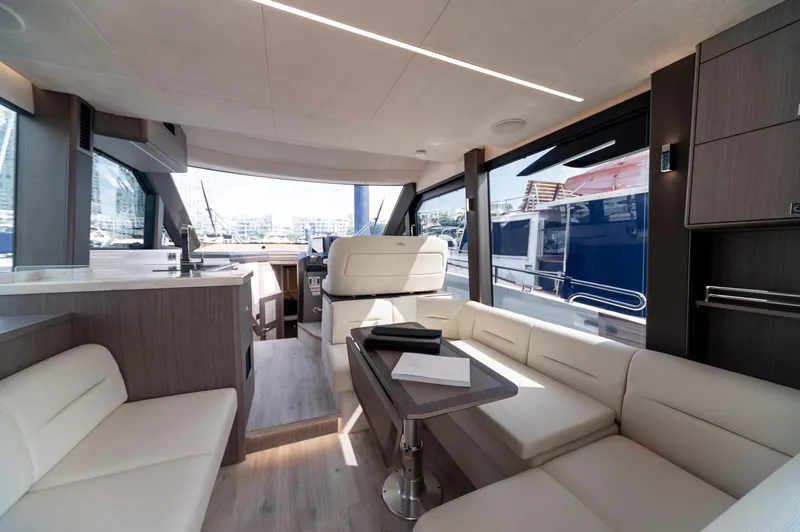 Grit Yacht Photos Pics 