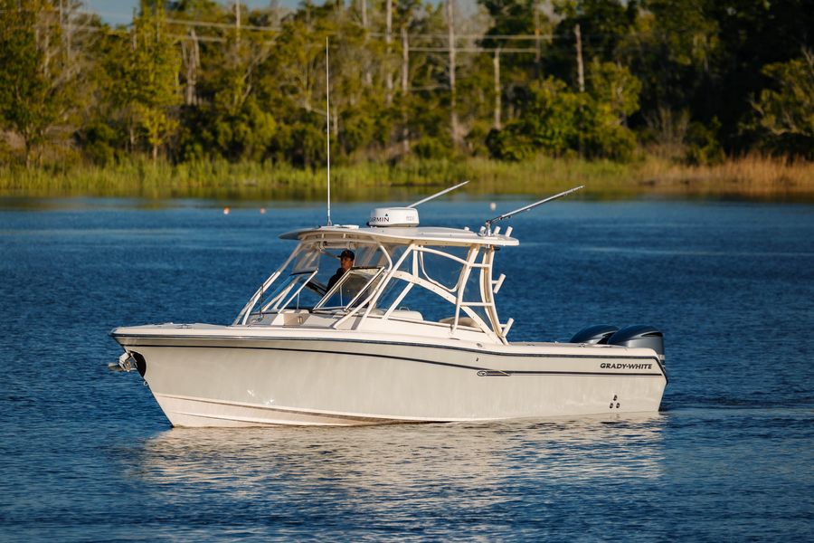 2018 Grady-White Freedom 285