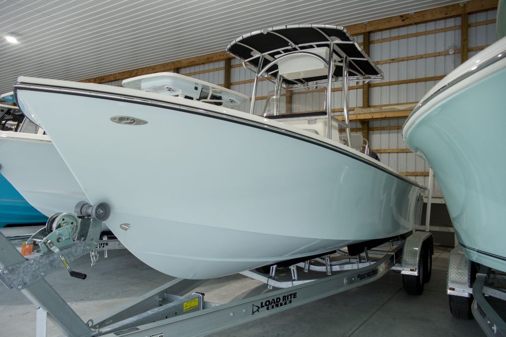 May-Craft 23 Cape Classic