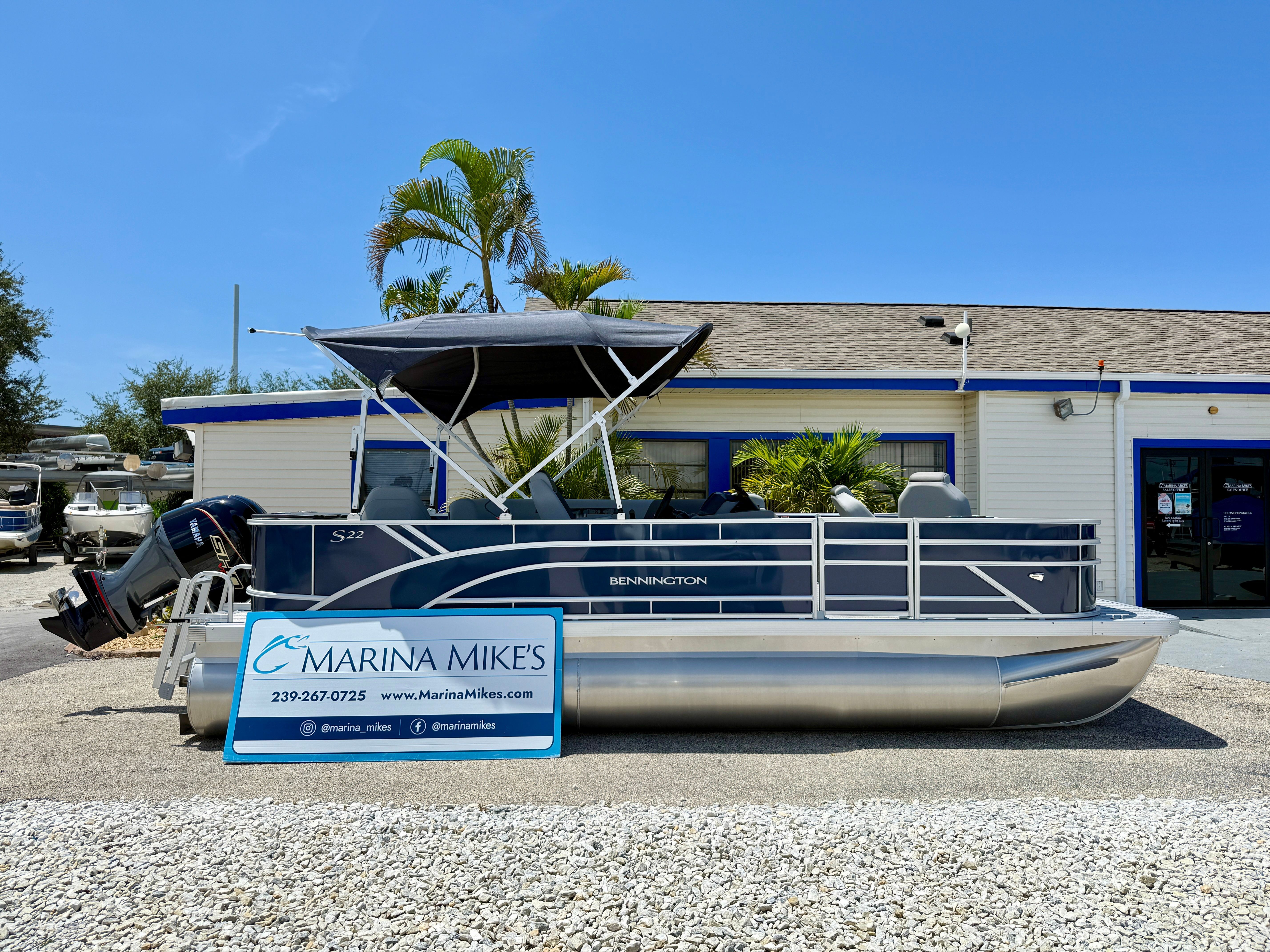 Bennington 22 SF SPS