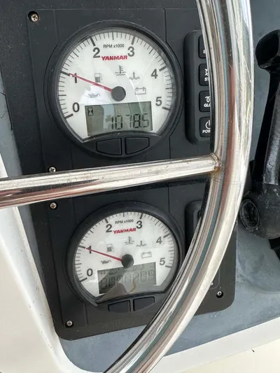 Felice Yacht Photos Pics Yanmar engine gauges on a 1998 Fountaine Pajot Athena 38 catamaran.