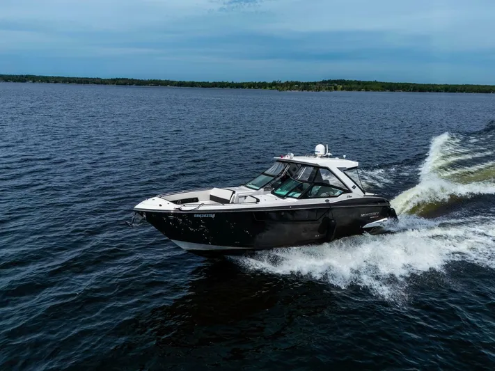  Yacht Photos Pics 2017 Monterey 378 Super Express cruising on open water.