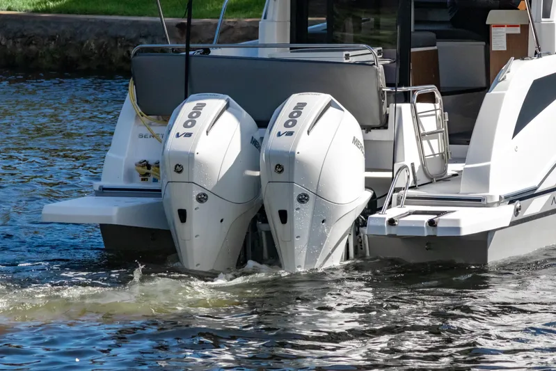  Yacht Photos Pics 2025 Beneteau Antares 9 with twin 200 V8 engines on water.