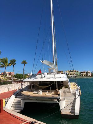 Yacht