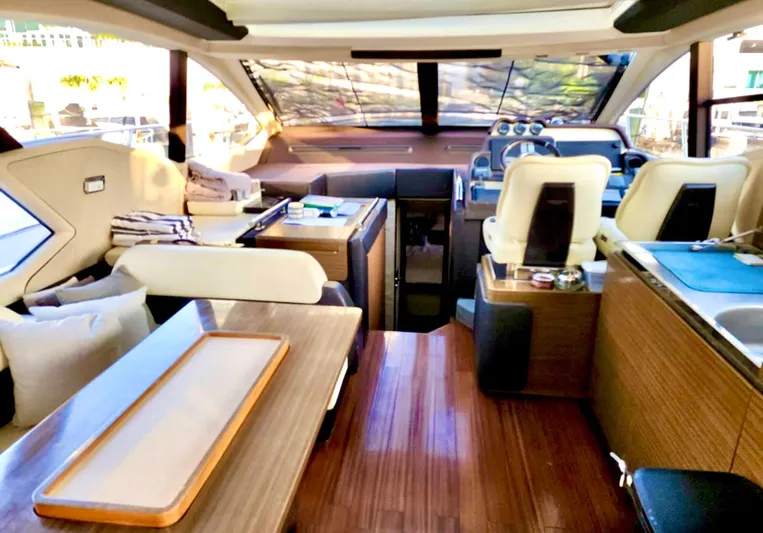 Concepcion 1641 Yacht Photos Pics 