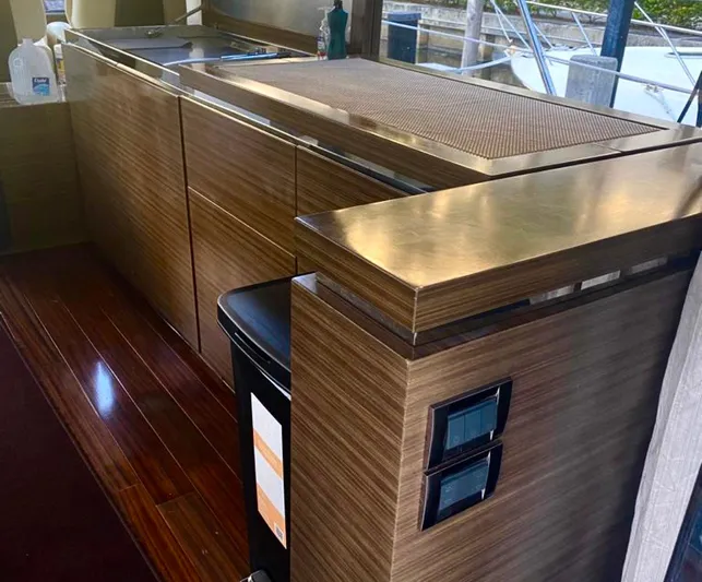 Concepcion 1641 Yacht Photos Pics 