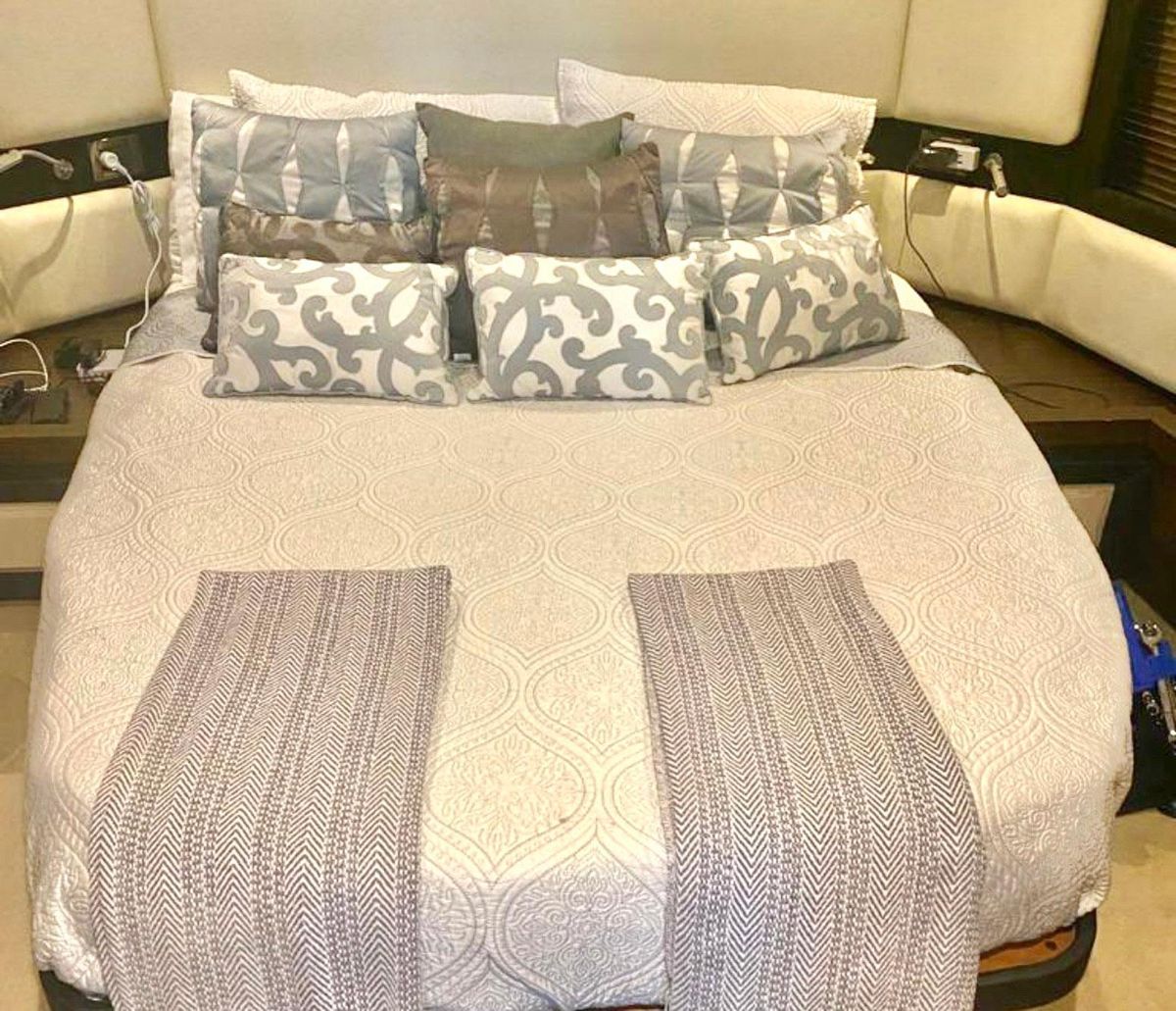 2013 Azimut 55 